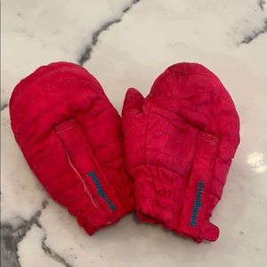 Patagonia Infant Puff Mittens